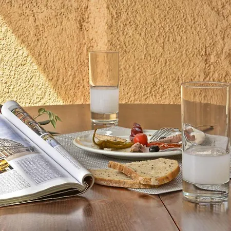 Erietas House בית נופש Ágios Matthaíos