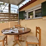 Erietas House