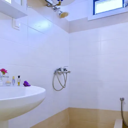 Erietas House Tatil Evi